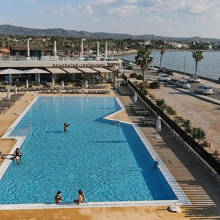캠프장 Taiga Delta De L'ebre 4*